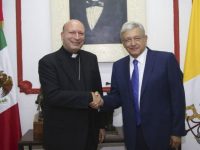 Nuncio apostólico Franco Coppola se reúne con AMLO