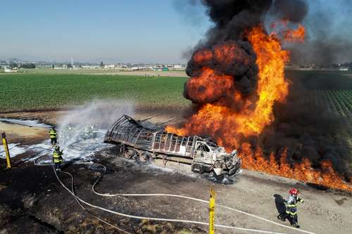 Pemex y CFE pierden $60 mil millones al año por robo de energéticos