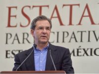 Promete Moctezuma más presupuesto a normales y UPN