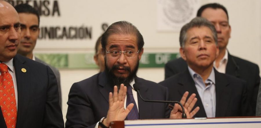 Reta PES a Mayer a examen de cultura e historia