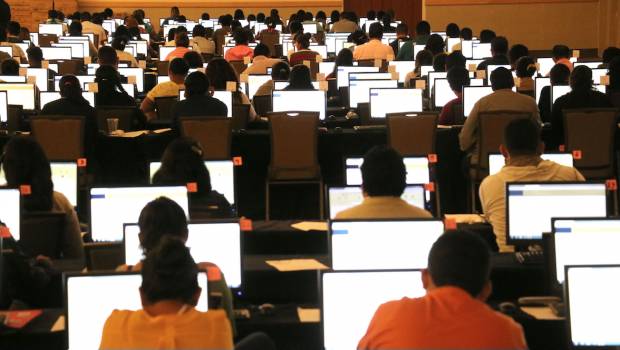 SEP ignora exhorto de diputados y reafirma continuación de evaluación docente