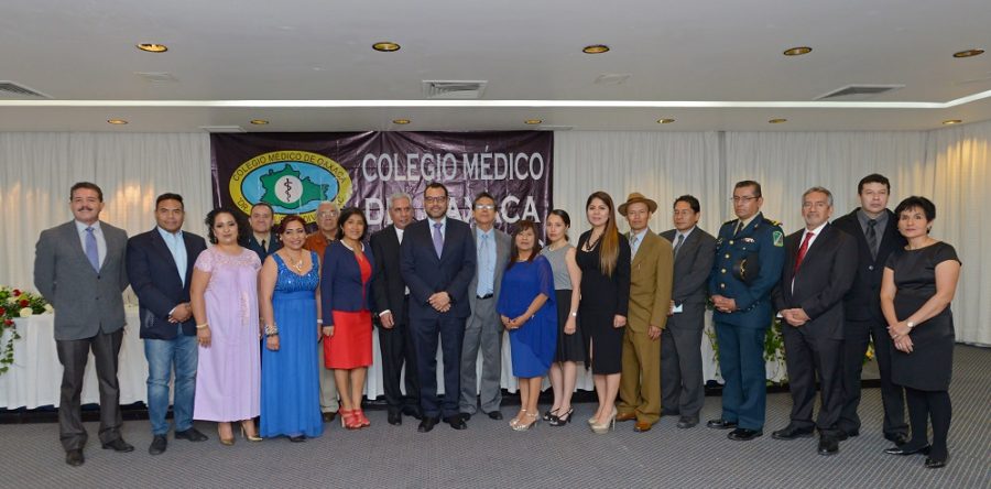 Rinden protesta nuevos integrantes del Colegio de Médicos “Dr. Aurelio Valdivieso”