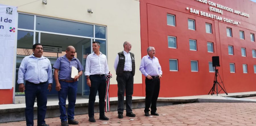 Suman esfuerzos en salud Gobierno de Oaxaca e IMSS en favor de los Coatlánes