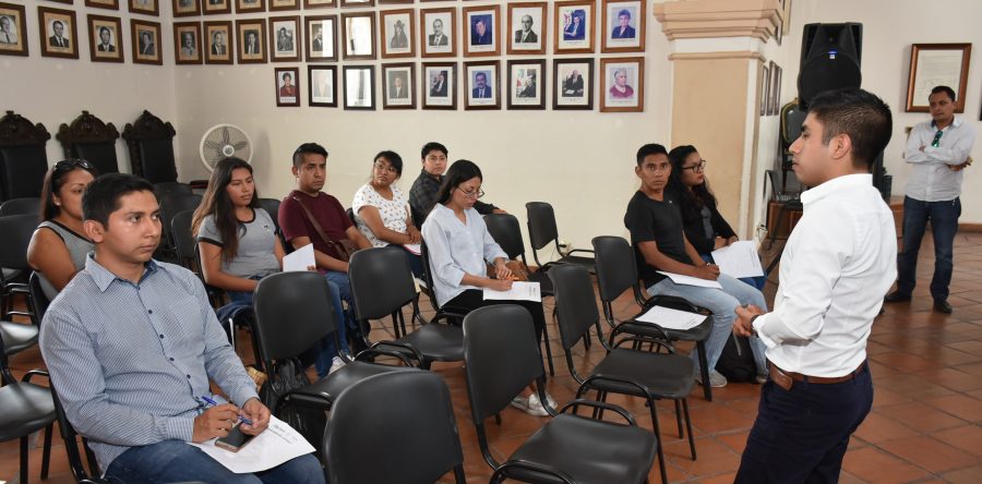 Brindan herramientas para el emprendimiento a jóvenes de la capital