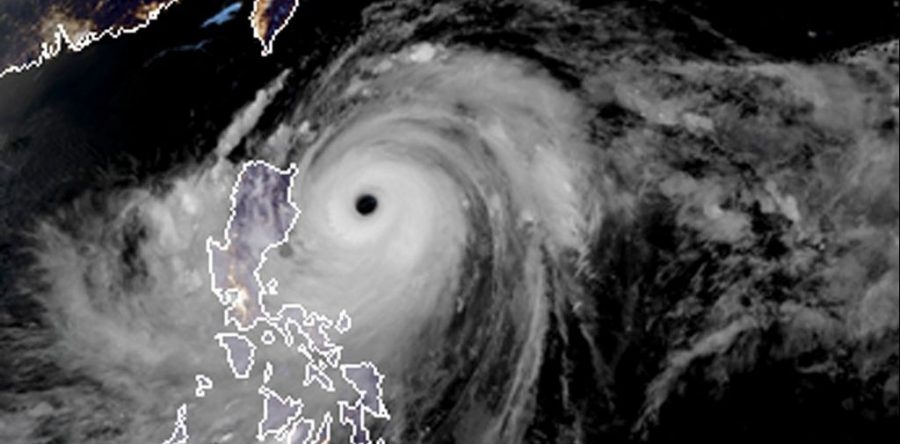 Tifón ‘Mangkhut’ se acerca al norte de Filipinas y China