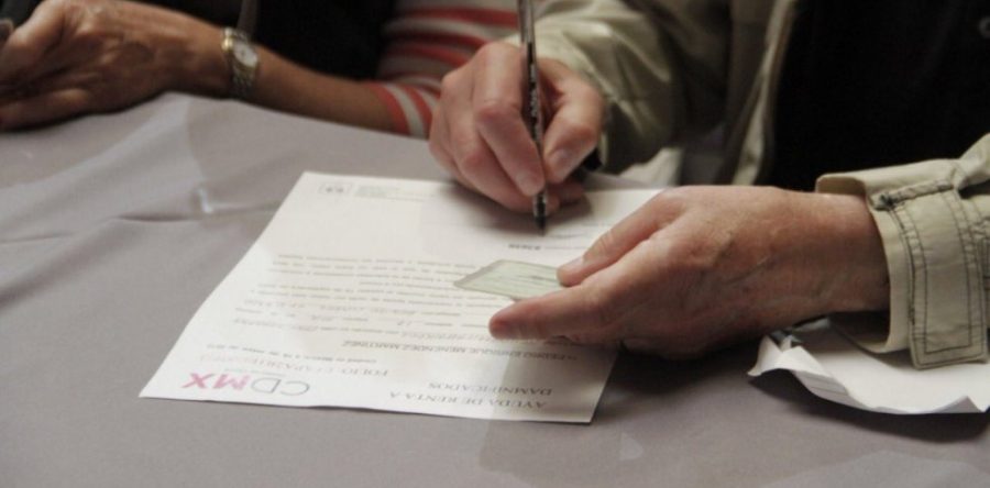 Todavía no se entregan 2 mil 800 tarjetas de apoyos por sismos