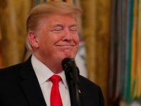 Trump ordena imponer aranceles por 200 mil mdd a más productos chinos