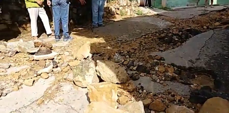 Protestan vecinos de la Cascada ante falta de pavimentación
