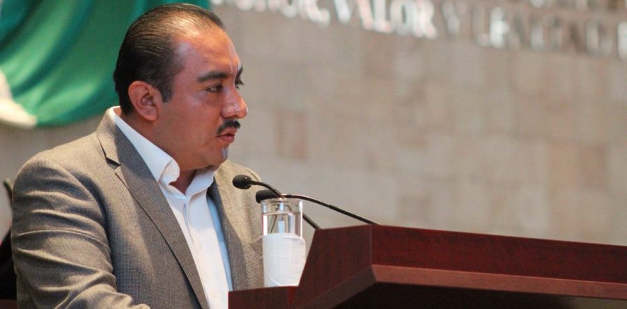 “Lamentable que IEEPO, no realice las acciones necesarias para salvaguardar el derecho a una educación de calidad”: HAM