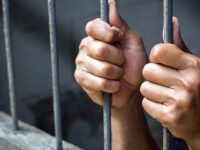 Fiscalía General logra detención de probable homicida en la capital oaxaqueña