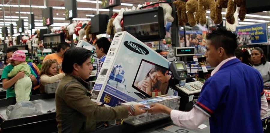 Confianza del consumidor sube 16.8% anual en agosto: Inegi