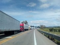 Transportistas de Nochixtlán cierran la autopista en contra de unidades piratas