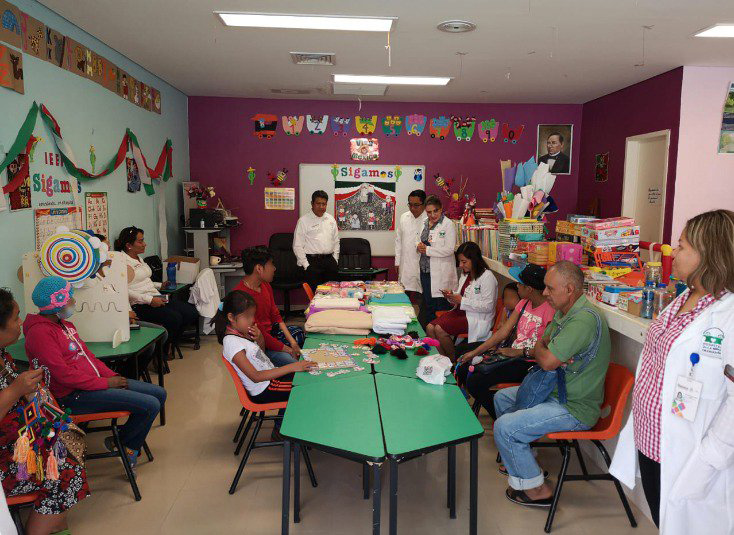 Brinda IEEPO servicios educativos con igualdad de oportunidades a escolares hospitalizados