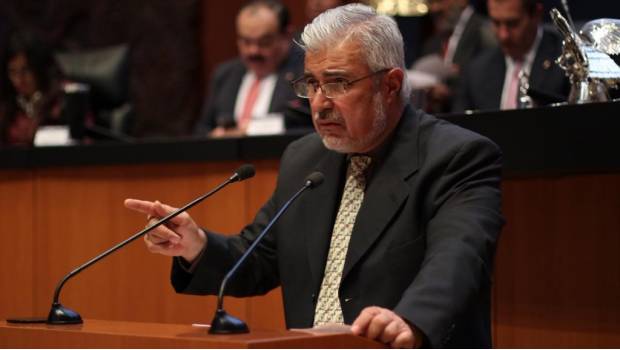 AMLO no se dejará chantajear por el mercado, afirma Morena en el Senado