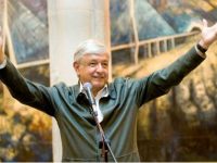 AMLO reitera rechazo al fracking en visita a Coahuila