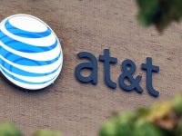 AT&T quiere ‘tumbar’ a Netflix y apuesta por transmisión de películas y series por internet