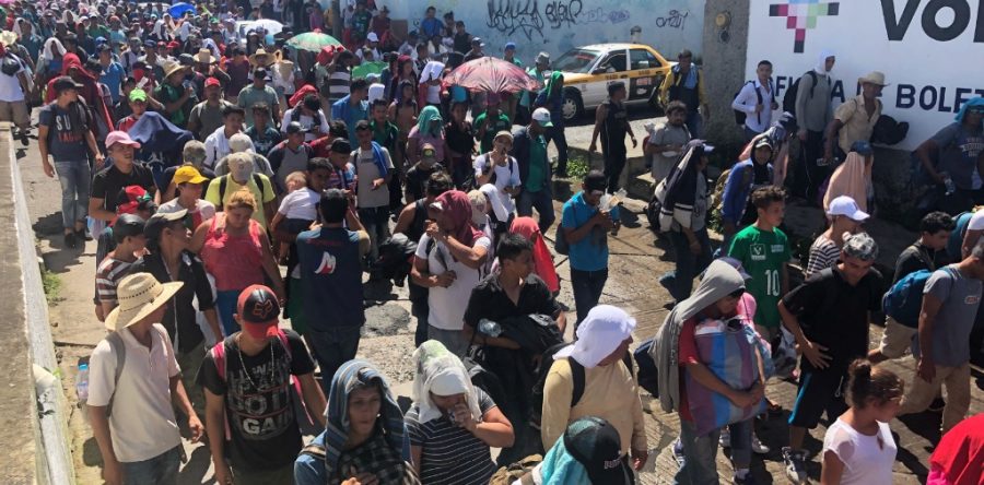 Analiza Trump emitir decreto contra migrantes latinos: medios