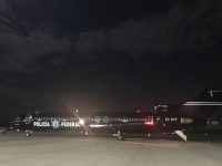 Avión de la Policía Federal repatria a 150 hondureños de la caravana migrante