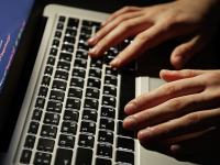 Axa sufre ataque cibernético; sector bancario, en alerta