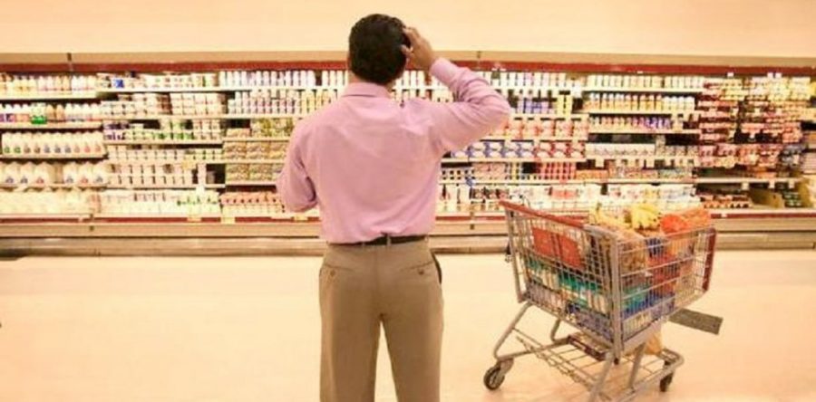 Baja índice de confianza pero sube situación económica del consumidor