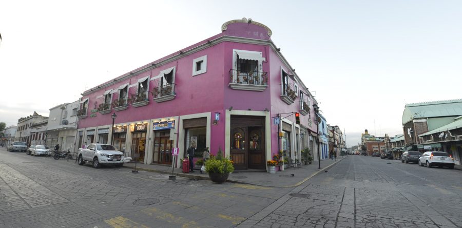 Oaxaqueños disfrutan de las actividades desarrolladas este miércoles en el Centro Histórico
