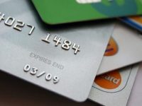 Cargos no reconocidos a tarjetas de débito deberán abonarse en dos días