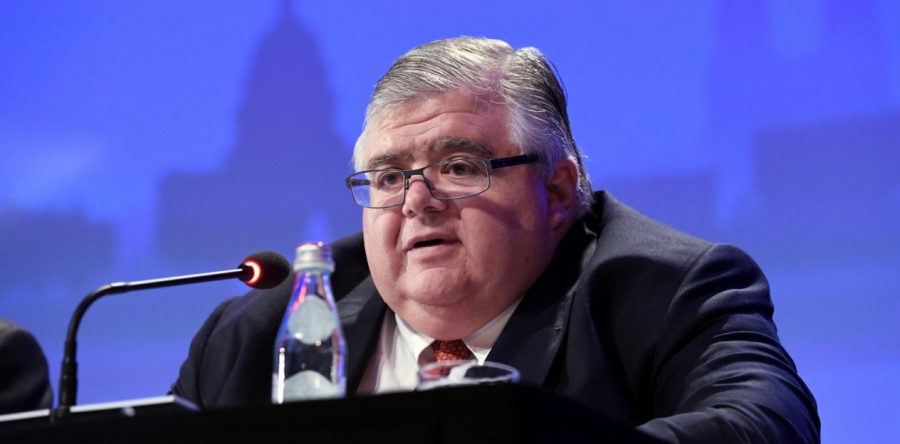 Carstens reaparece y da un consejo en caso de una nueva recesión