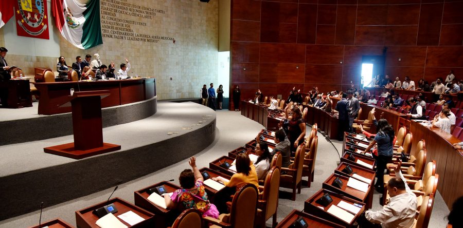 Corruptos regresarán propiedades robadas al Estado