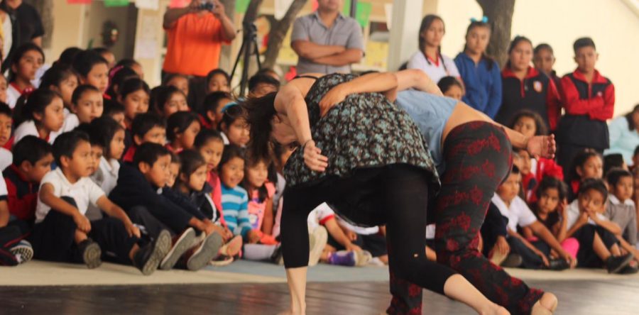 Promueven cultura y danza a escolares oaxaqueños