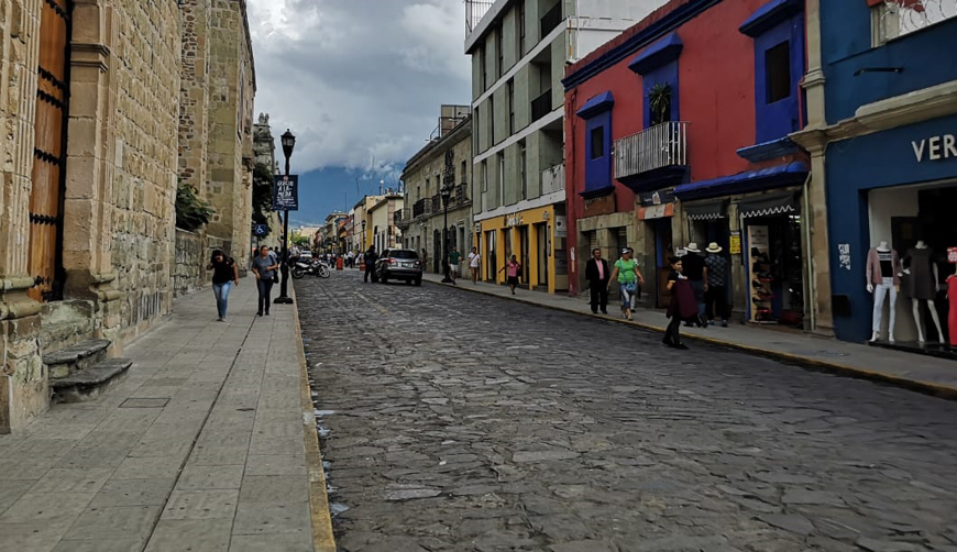 Para disfrutarlo, el Centro Histórico, debe ser peatonal: Alfredo Martínez de Aguilar