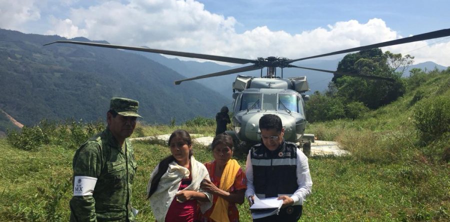 A través de puente aéreo CEPCO y Ejército trasladan a menor embarazada