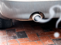 El ‘coctel peligroso’ que te haría pagar más por la gasolina