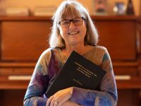 Ella es la primera mujer en ganar el Nobel de Física en 55 años