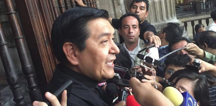 Falso que Norberto Rivera abandone el país: padre Hugo Valdemar