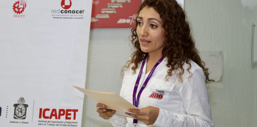 Capacita Icapet a colaboradores de la empresa ADO
