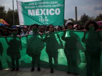 Morena, por legalizar el aborto antes de la llegada de AMLO
