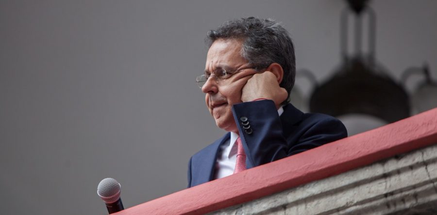 Ni los morenistas se atreven a defenderlo