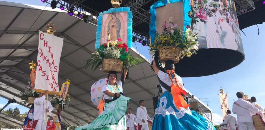 Muestra Oaxaca su Guelaguetza en ciudad Nezahualcóyotl