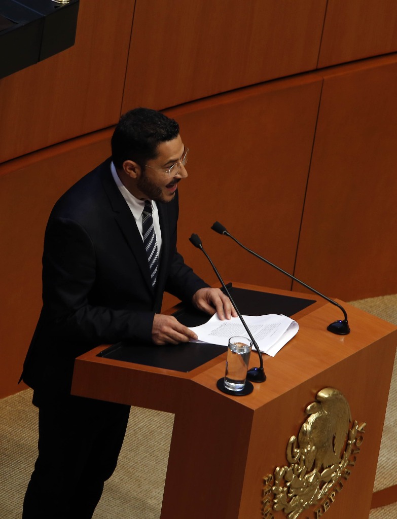 Propone Batres agenda de consenso en el Senado