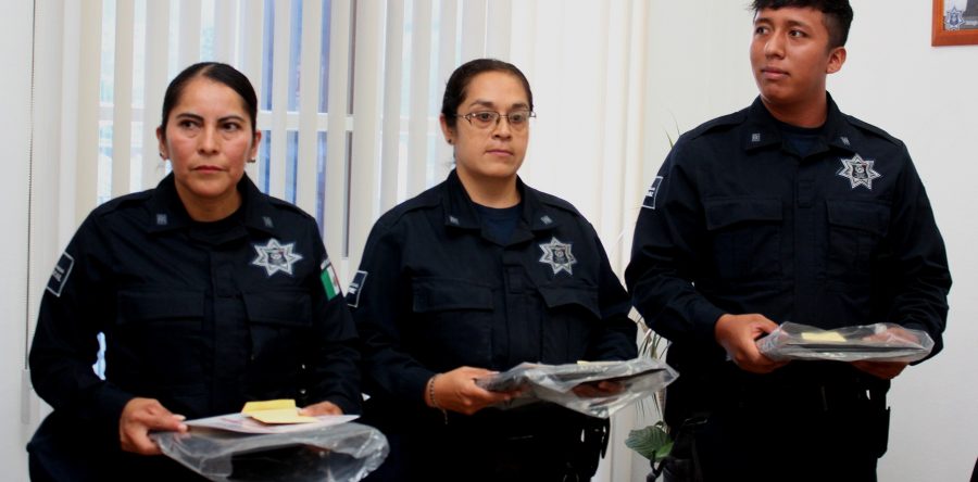 Reconocen a policías municipales por desempeño en combate a la delincuencia