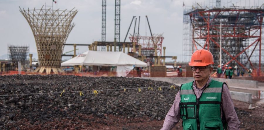 Revelan que Slim, Quintana, Hank Rhon, Gerard y Vázquez Raña tienen el 51% de contratos del NAIM