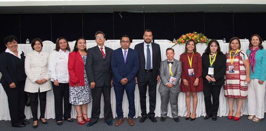 Inaugura titular de SSO Congreso Cáncer en la Infancia y Adolescencia