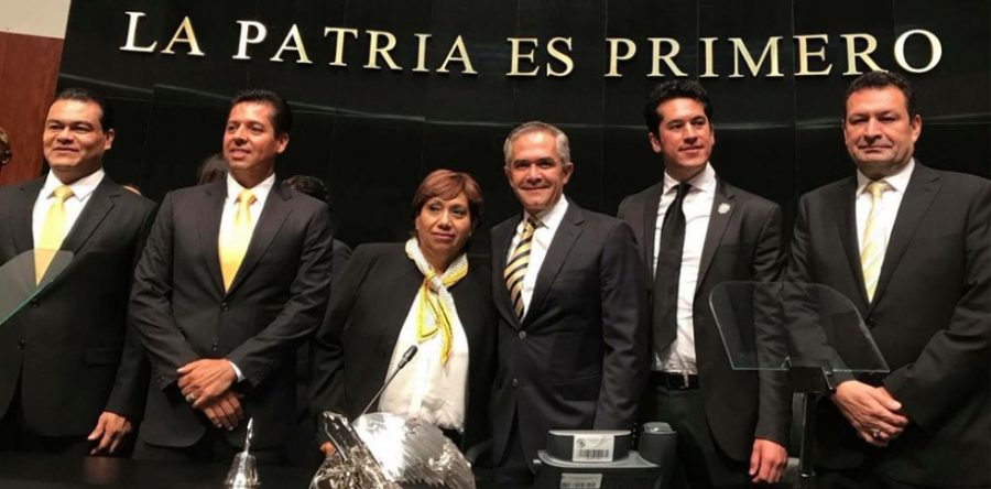 Senadores del PRD proponen legalizar el aborto