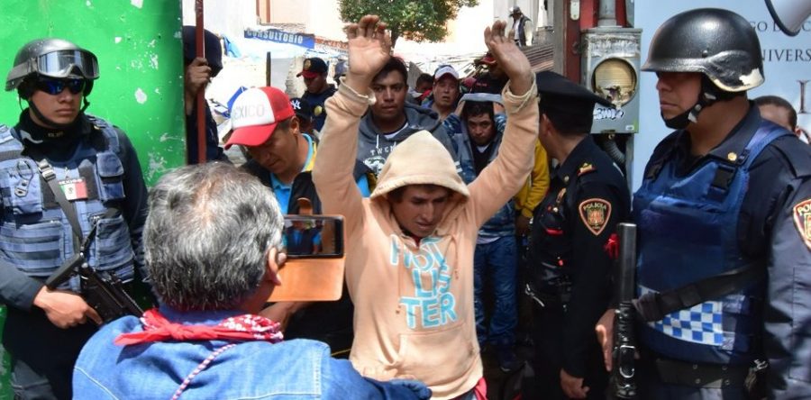 Siete de cada 10 mexicanos reprueba al gobierno federal en derechos humanos