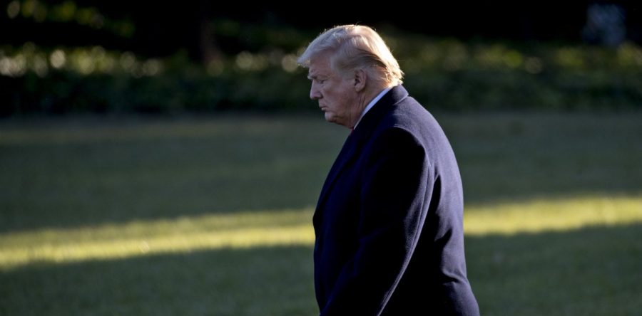 Trump dice que está ‘enviando a los militares’ a frontera ante caravana migrante