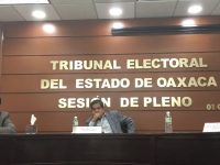 No he venido a implorar justicia, asegura Carmona Laredo a magistrados del TEEO