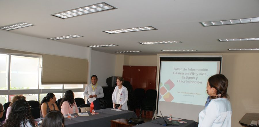 Imparte Coesida taller de información básica en VIH y Sida, estigma y discriminación