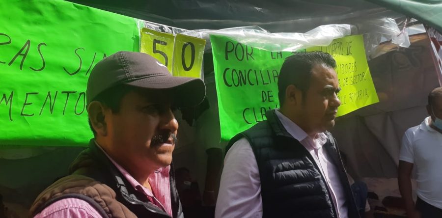 Pretende Sección 22 condicionar foro educativo impulsado por AMLO