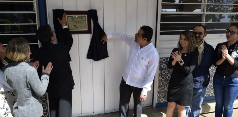 Inaugura Rector UABJO en FMyC Laboratorio de Citometría con tecnología de punta
