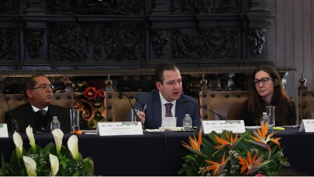 Afirma magistrado del TEPJF que la democracia enfrenta grandes retos